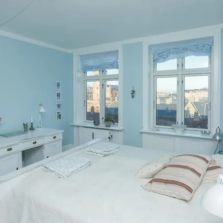 Two-storey - Historic & Charming Kopenhaga